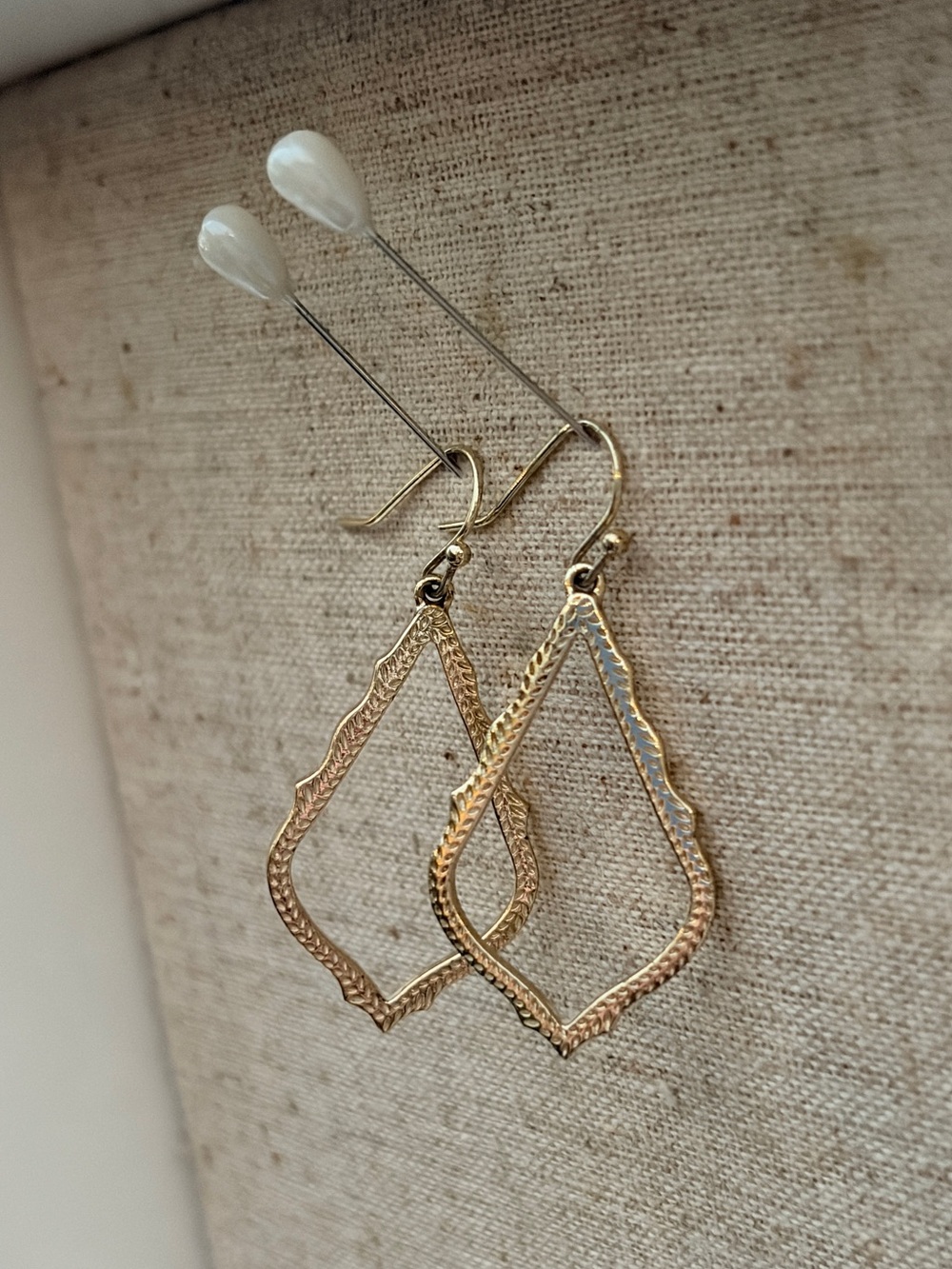 Kendra Scott Sophia Gold Drop Earrings Open Frame Filigree